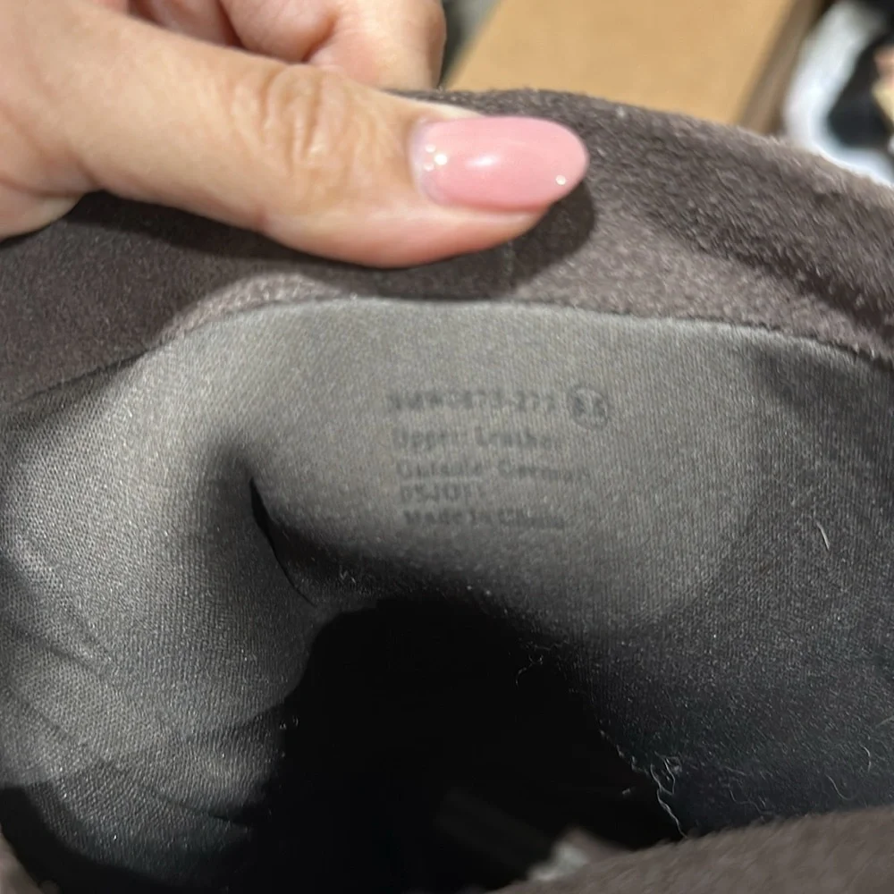 Brown suede knee high boots, size 8.5 - Picture 5 of 5